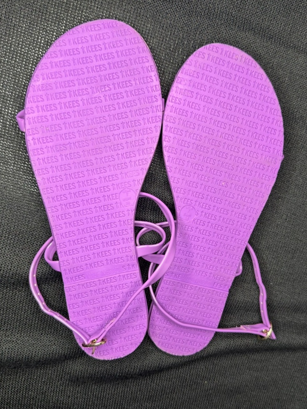 TKEES MJ Patent sandals - Picture 4 of 4